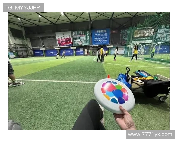 杭州飞盘队与西安飞盘队赛后复盘团队协作的精彩瞬间与经验分享